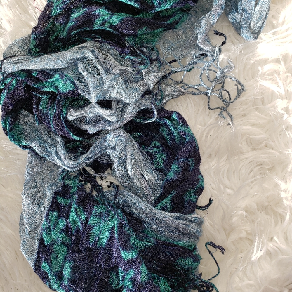Scarf - Picture 3 of 3